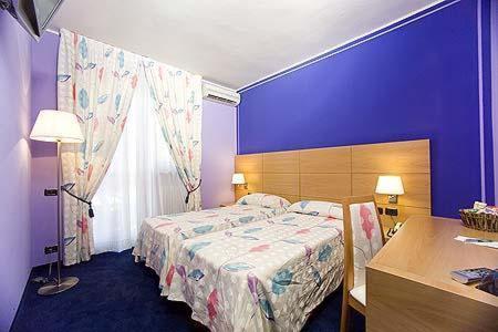 Hotel Ristorante Giordano Cavernago Kamer foto